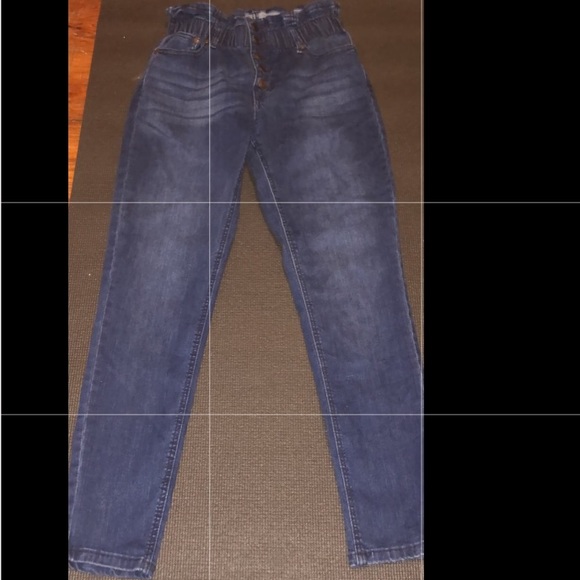 COPY - Celebrity Ace Jeans - Picture 2 of 4